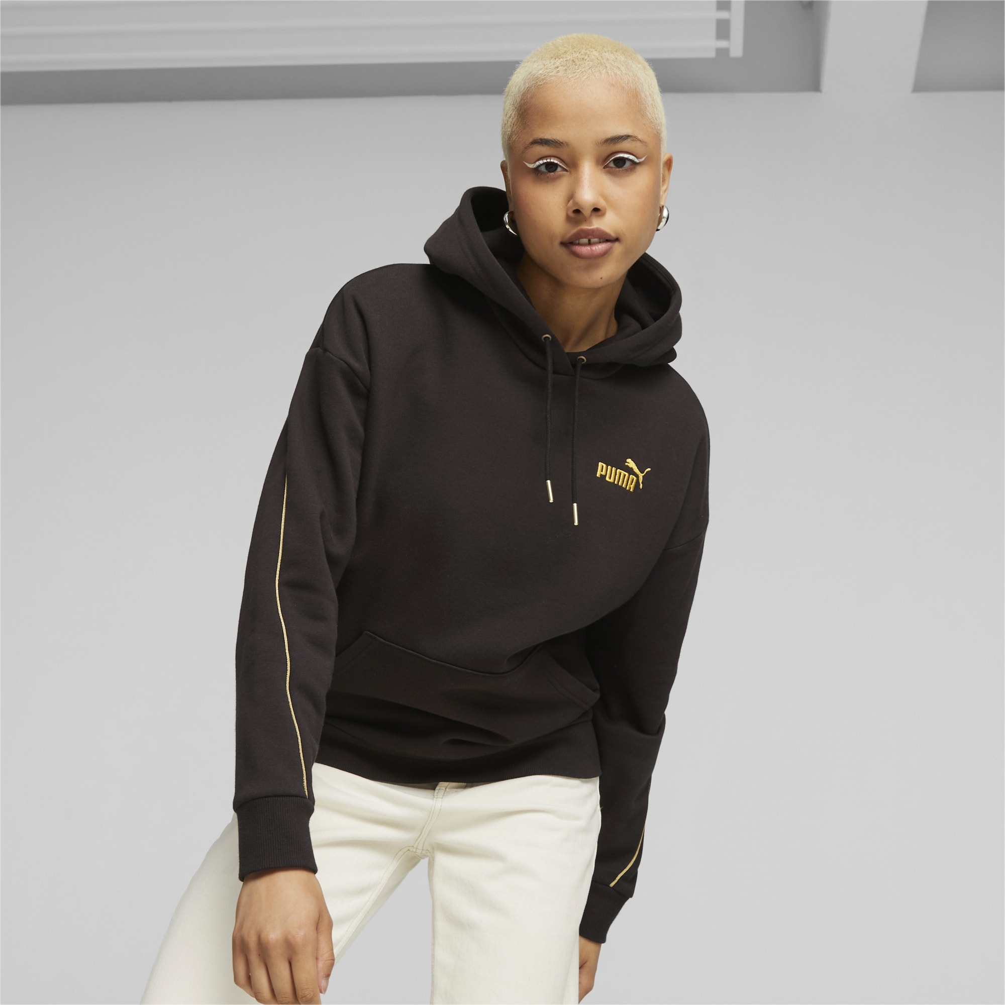 Black and gold womens pumas sales